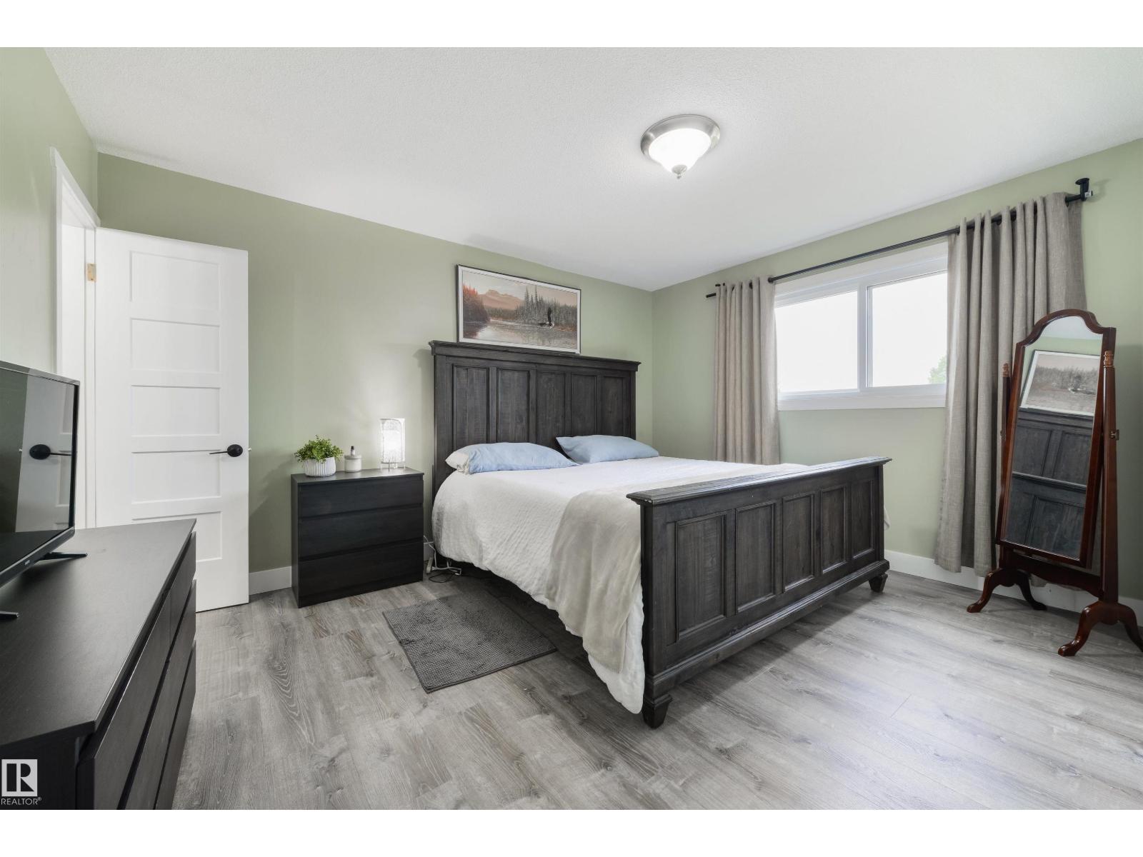 3 BENTON ST - 21