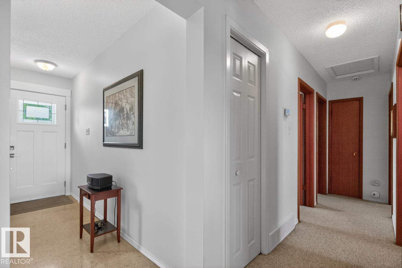 9523 52 ST NW — photo 14