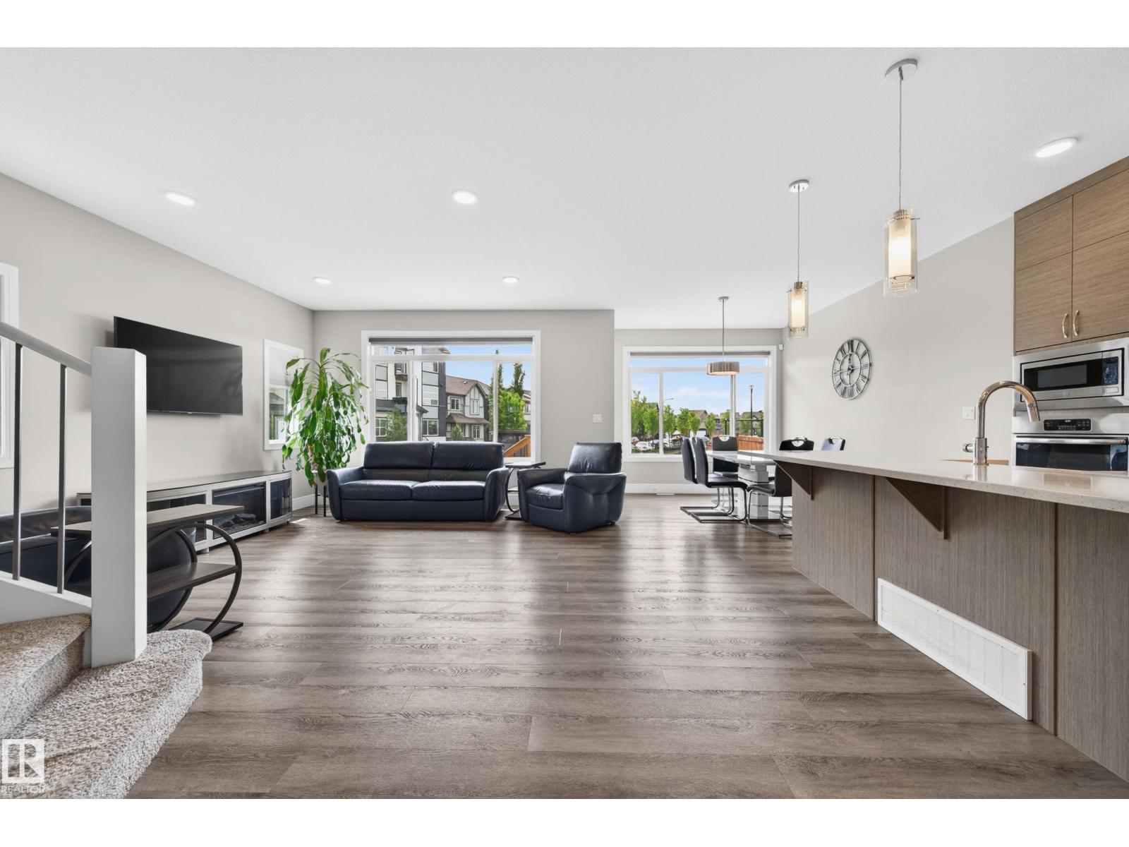 2083 PRICE LANDING LD SW - 3