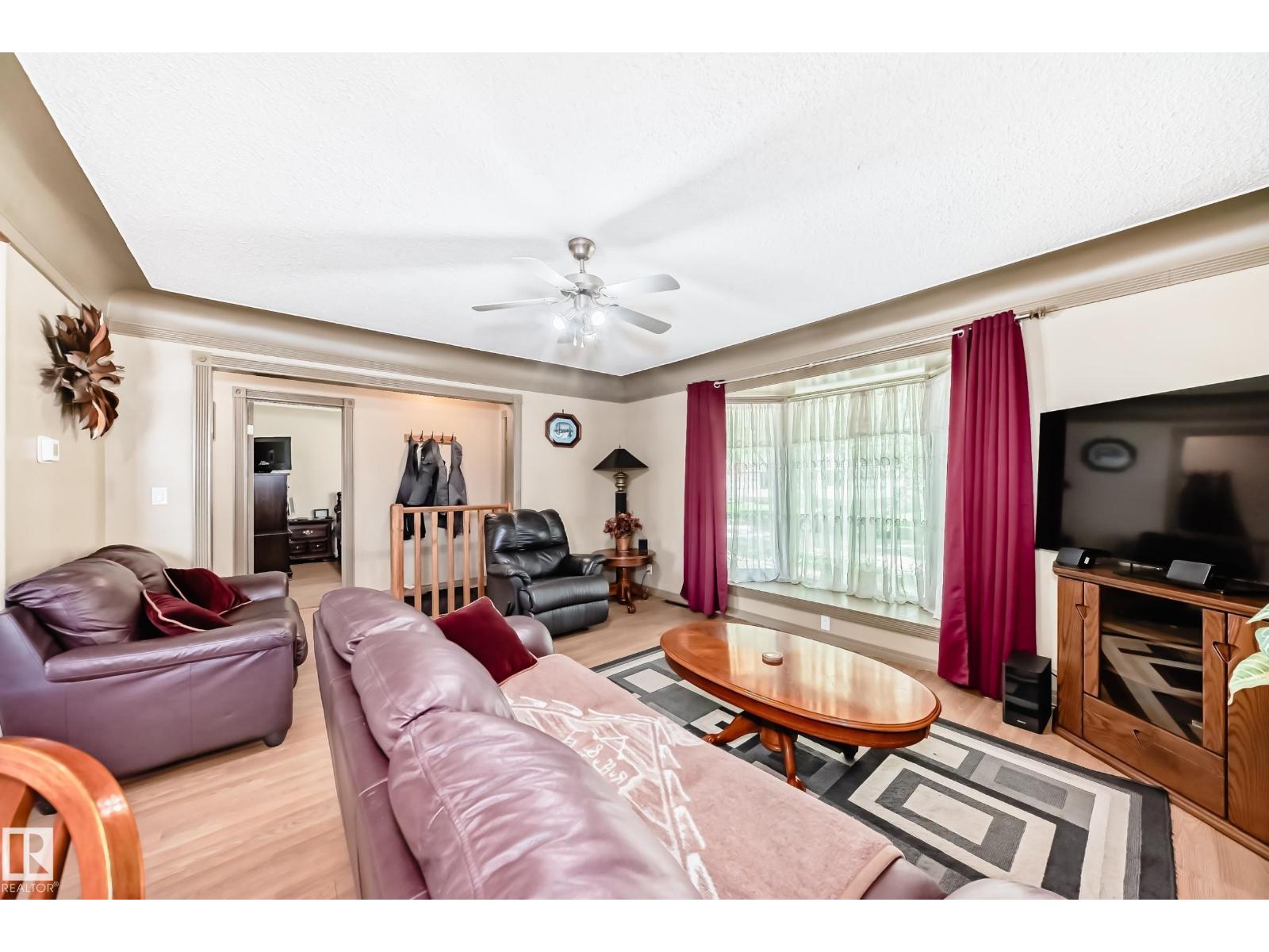 12137 44 ST NW NW — photo 11