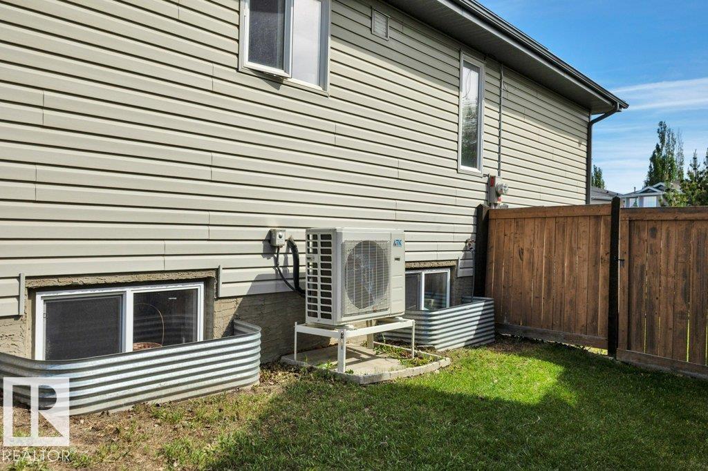 62 NAPLES WY — photo 34