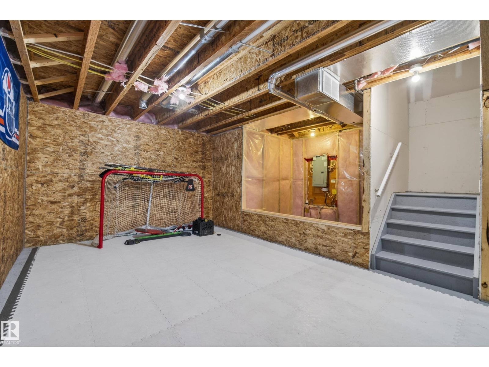 2325 69A ST SW — photo 34