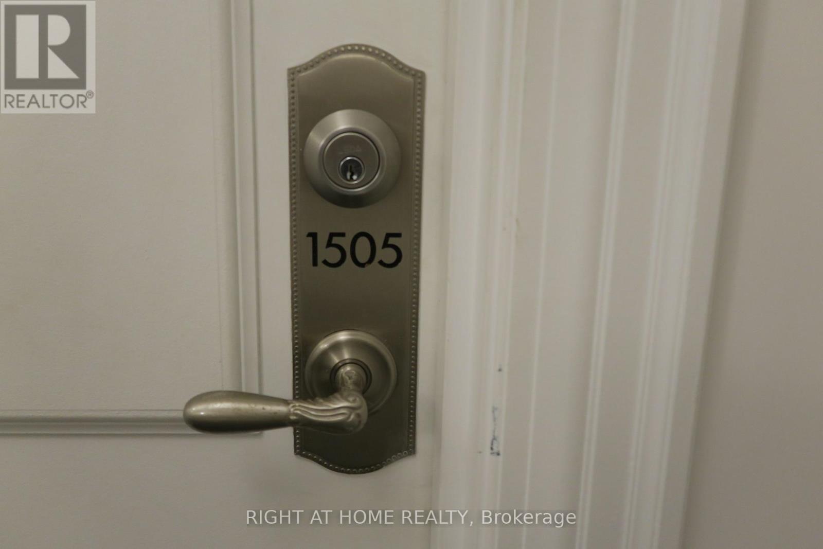 #1505 15 GREENVIEW AVENUE - 12