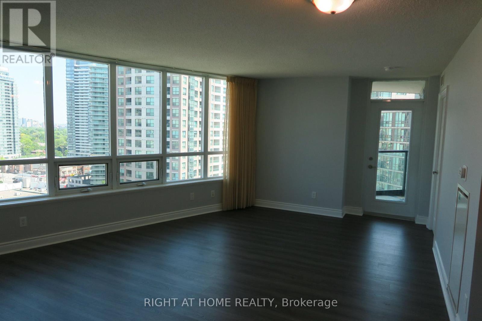 #1505 15 GREENVIEW AVENUE - 16