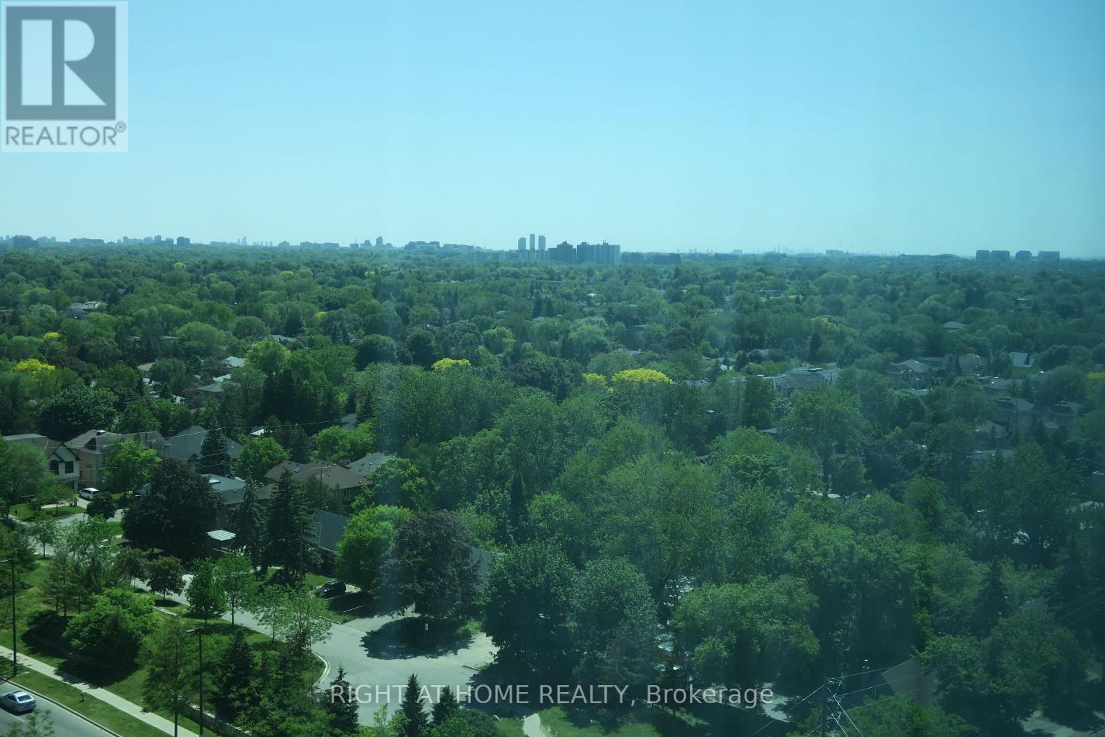 #1505 15 GREENVIEW AVENUE - 24