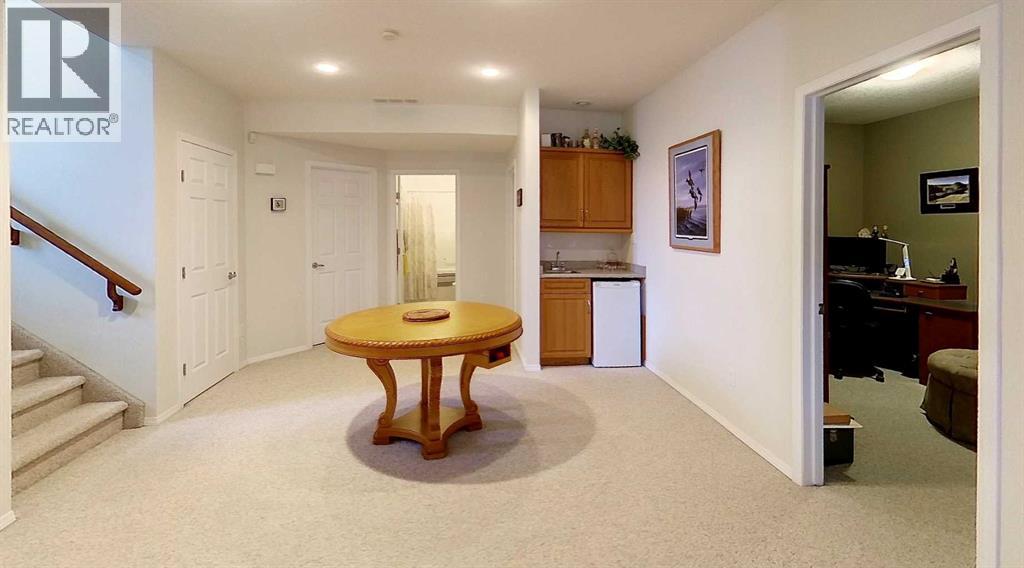 6123 11 Avenue — photo 27