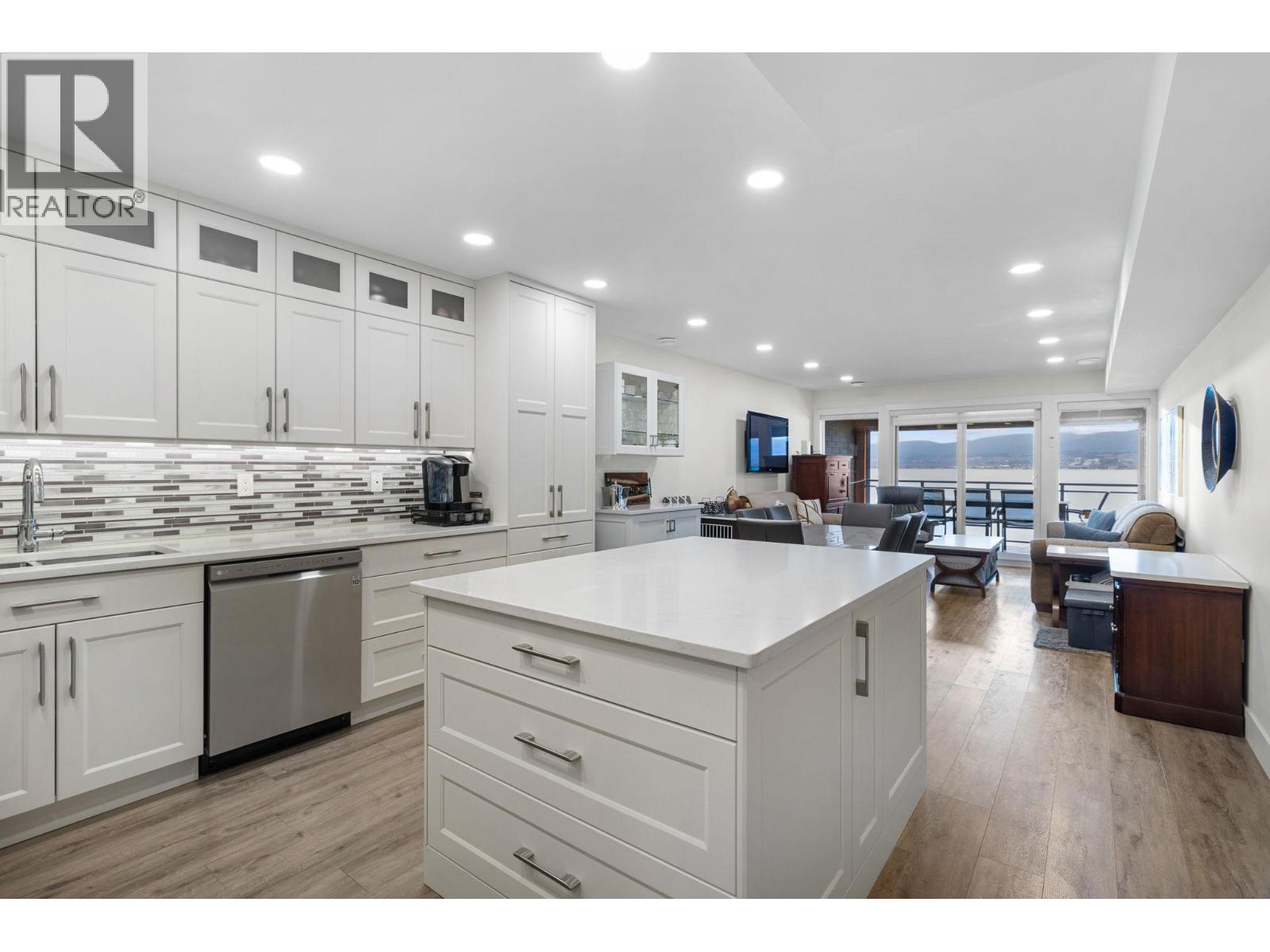 #207 2777 Casa Loma Road - 2