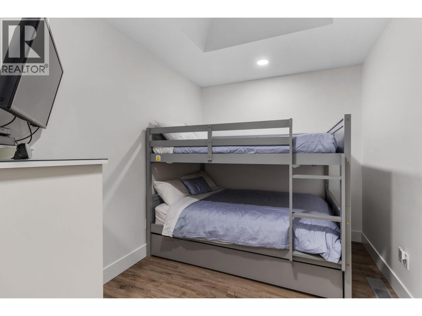 #207 2777 Casa Loma Road - 34