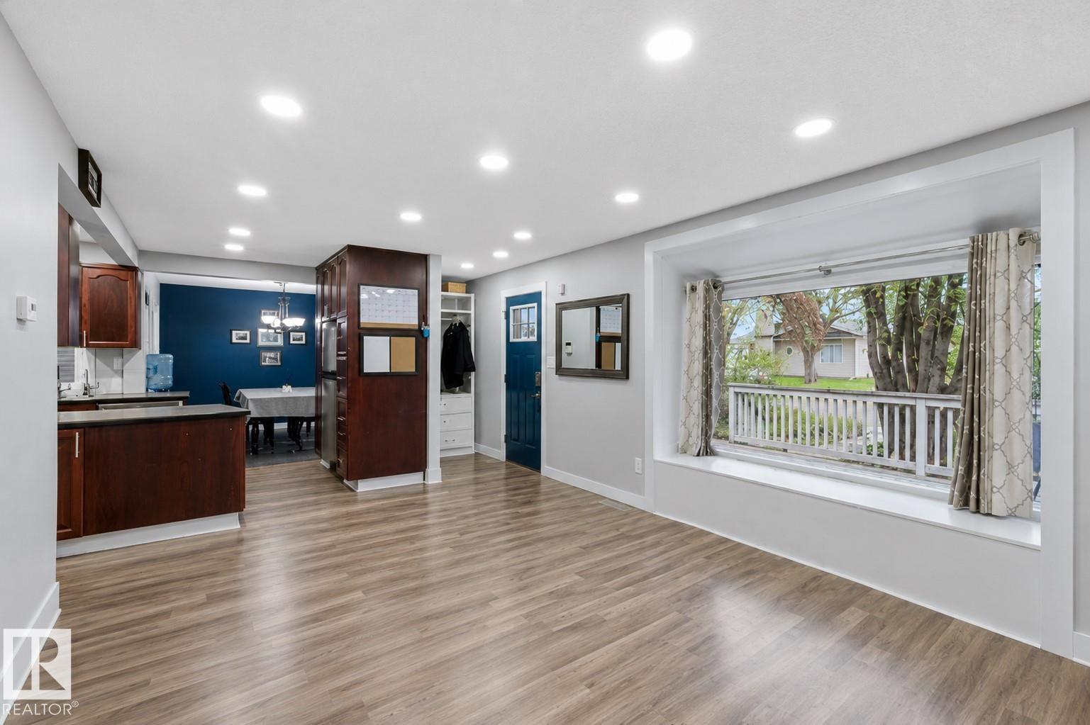 10344 162 ST NW - photo 4