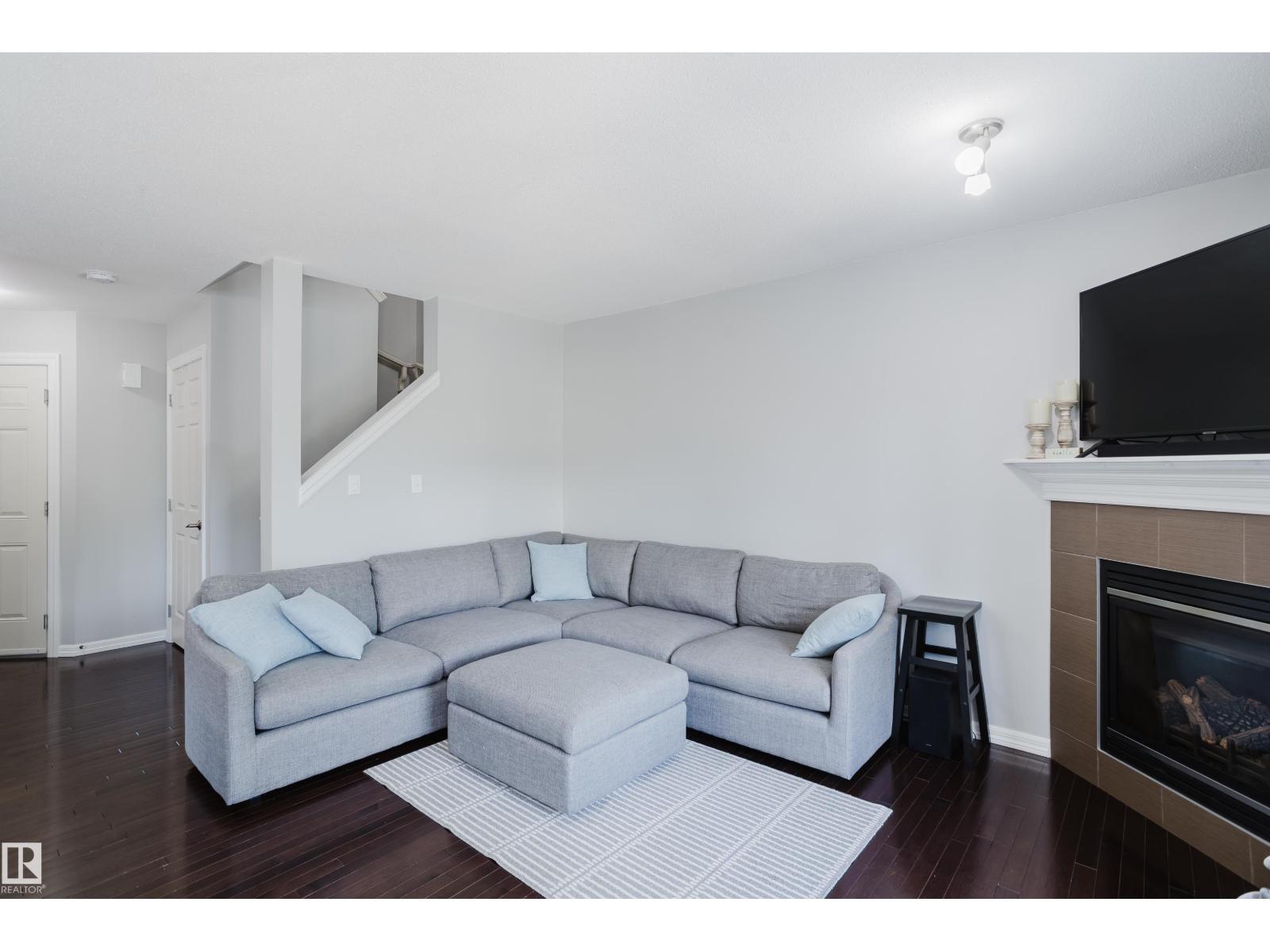 6209 60 ST — photo 15