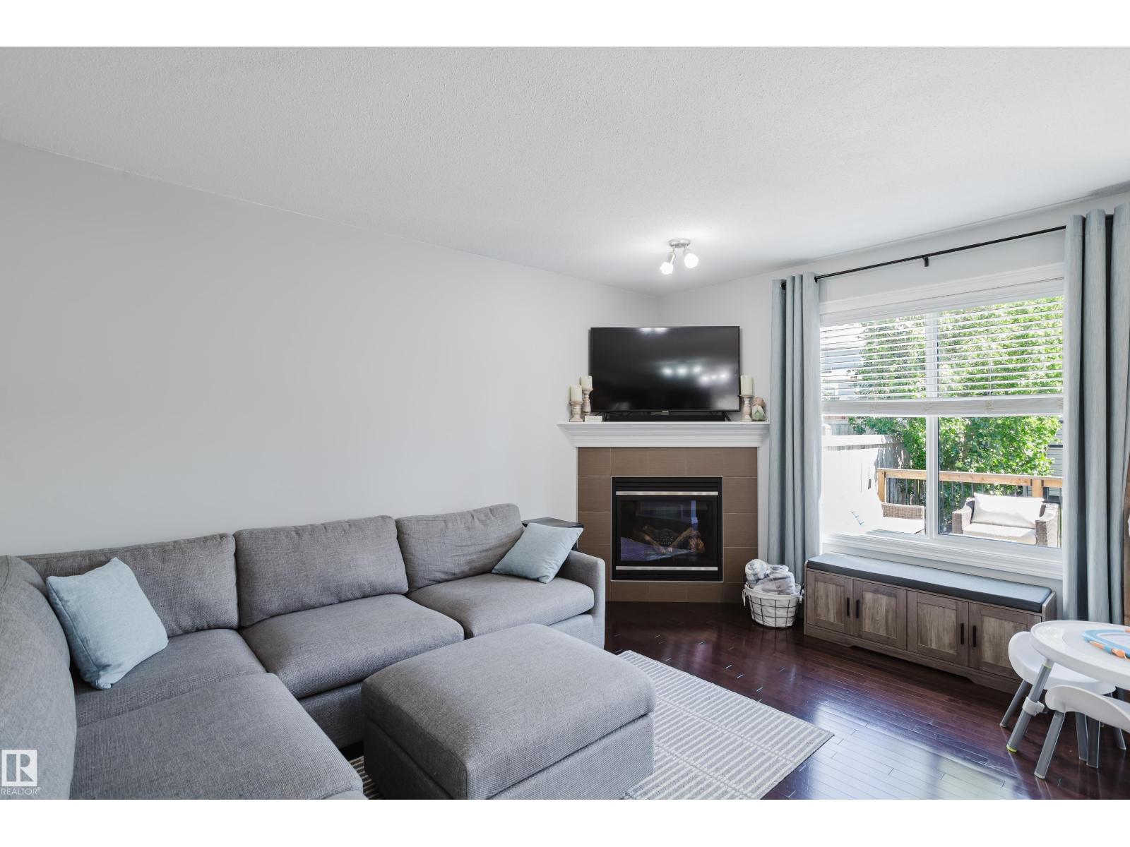 6209 60 ST — photo 16