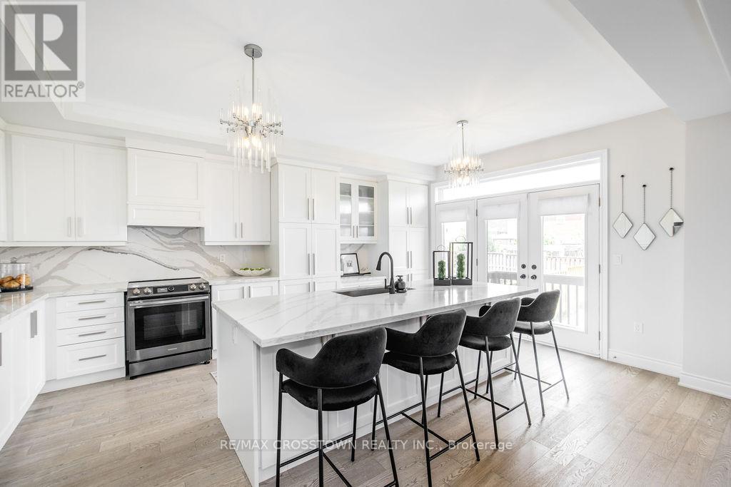 1376 LAWSON STREET - 16