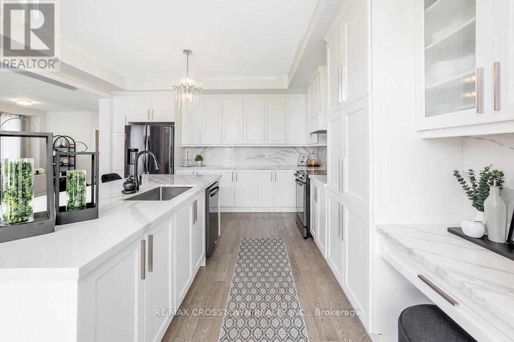 1376 LAWSON STREET - 18