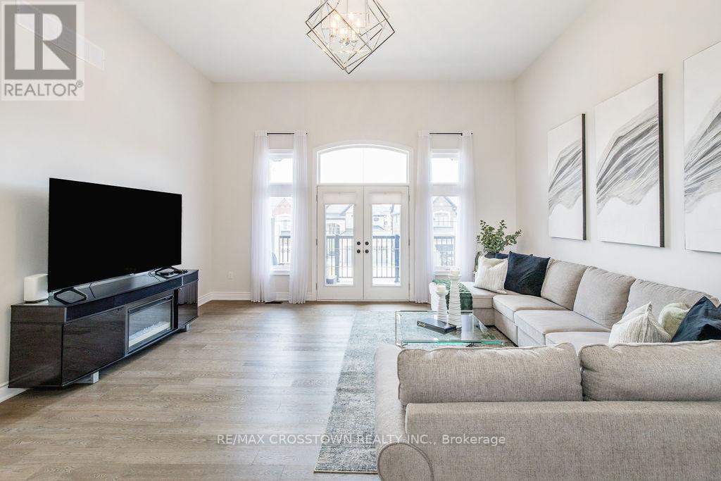 1376 LAWSON STREET - 22