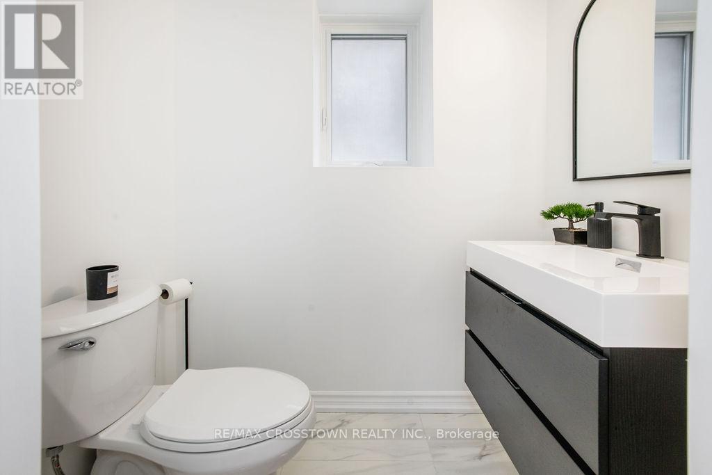 1376 LAWSON STREET - 45