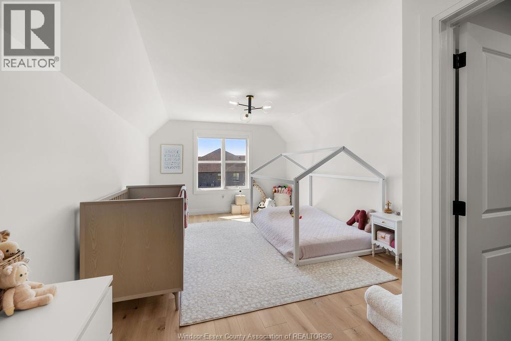 324 JORDAN LANE - 11