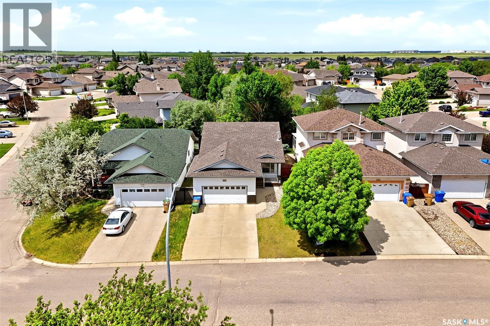 5022 Boswell CRESCENT — photo 46