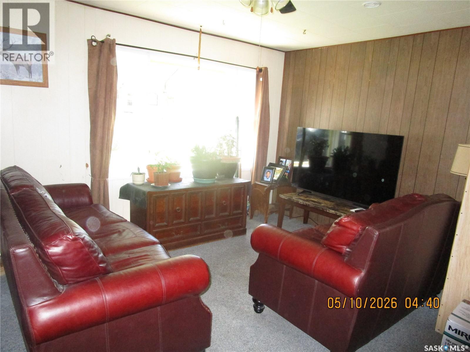210 7th AVENUE W — photo 8