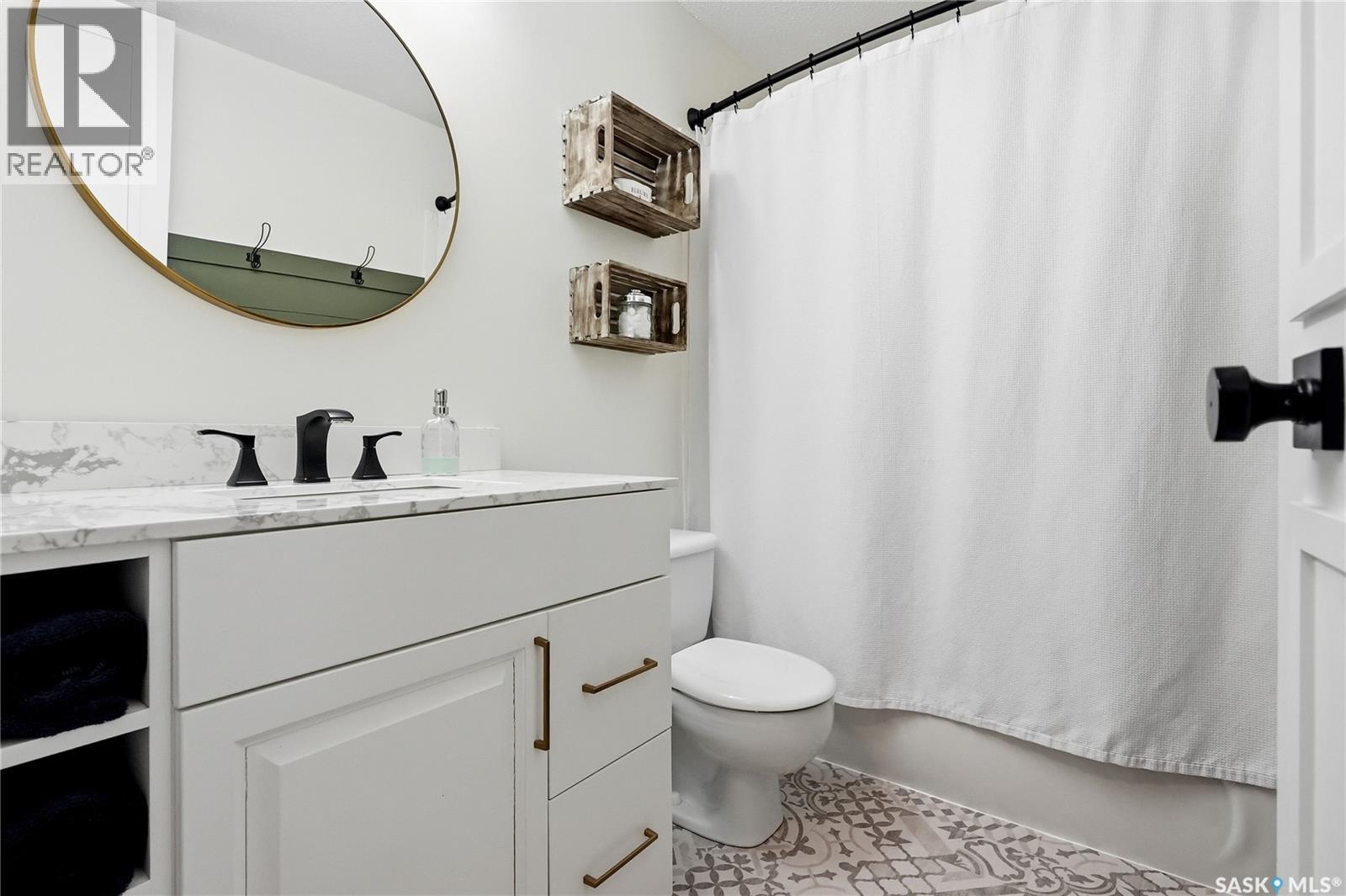 328 Carleton DRIVE — photo 24