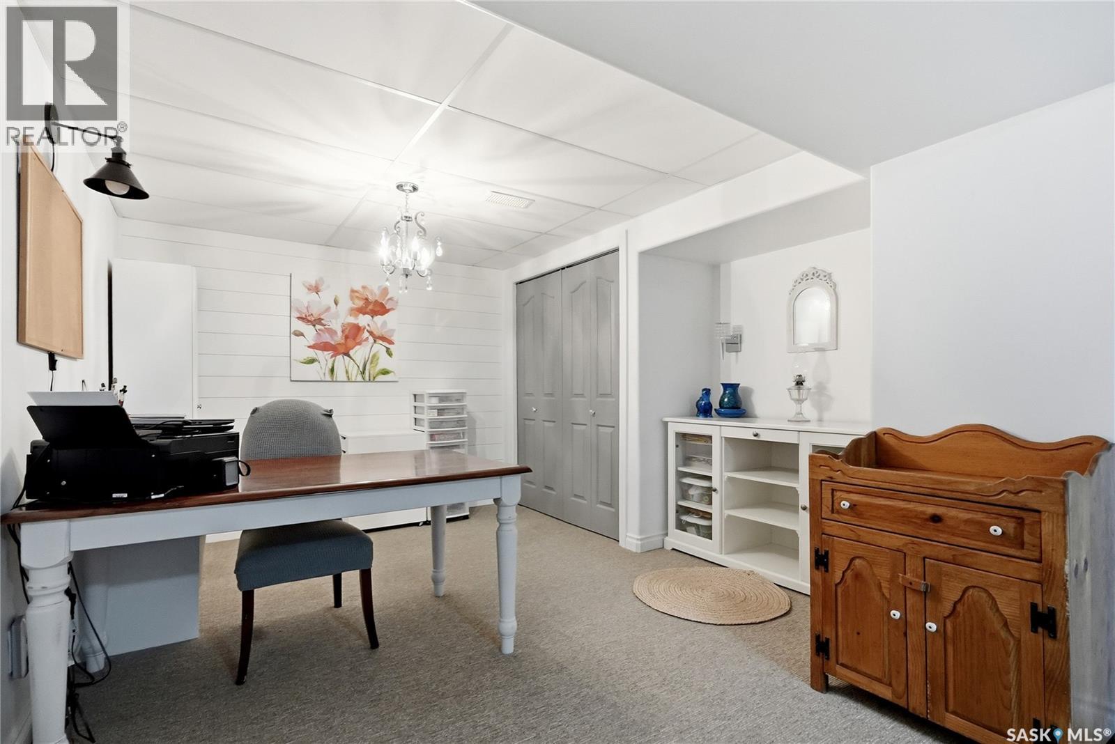 328 Carleton DRIVE — photo 37