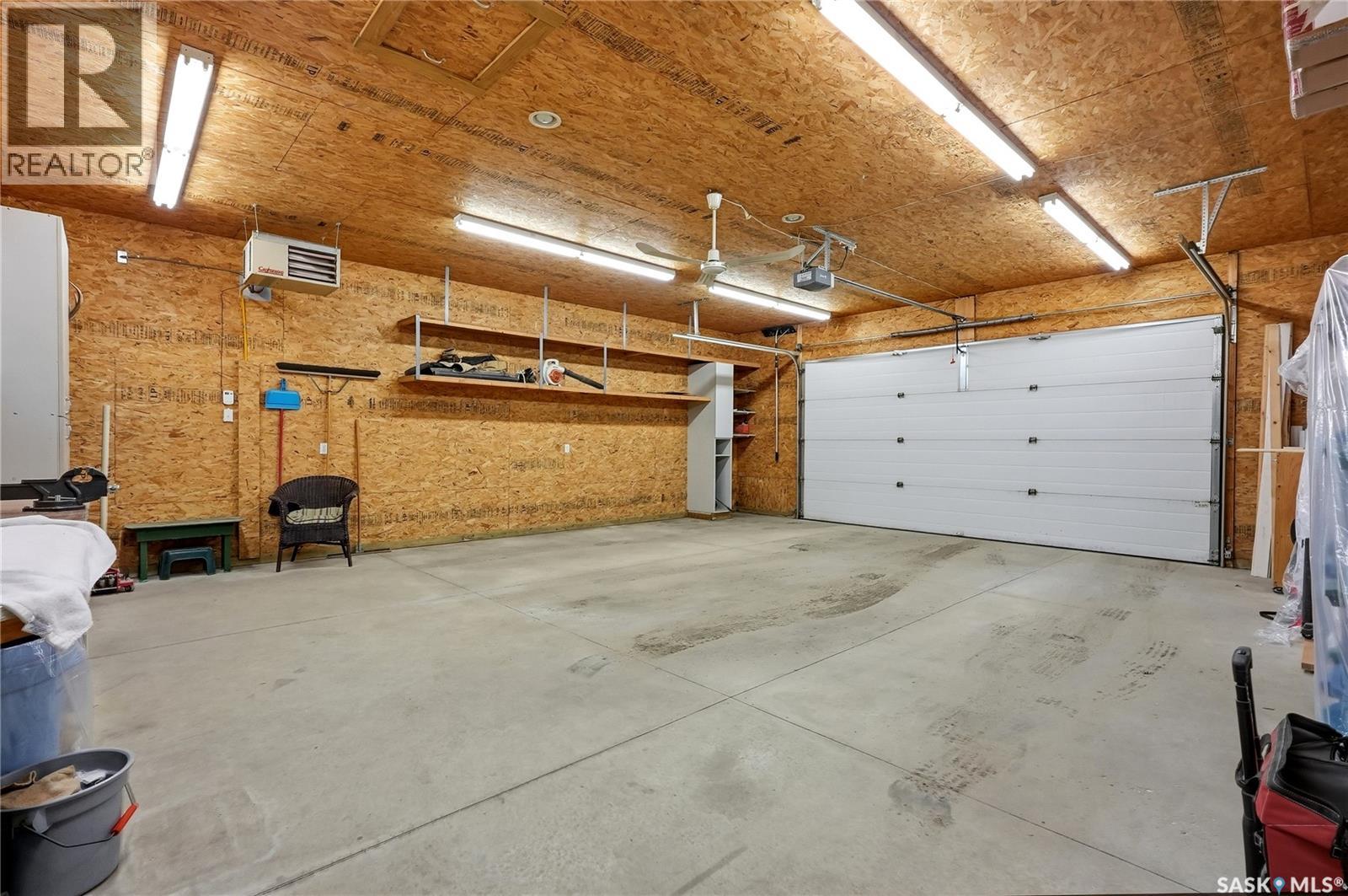 328 Carleton DRIVE — photo 49