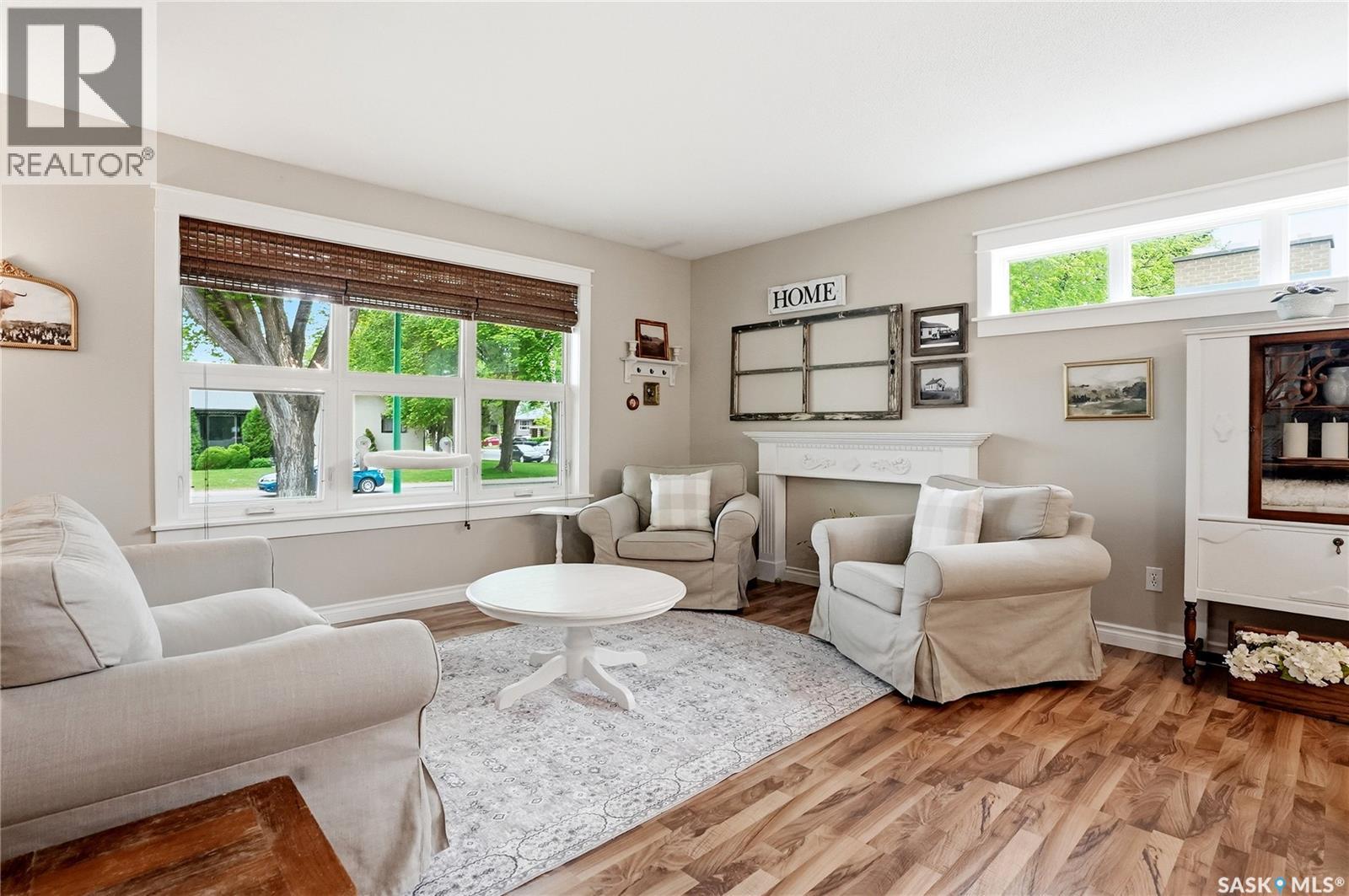 328 Carleton DRIVE - photo 5