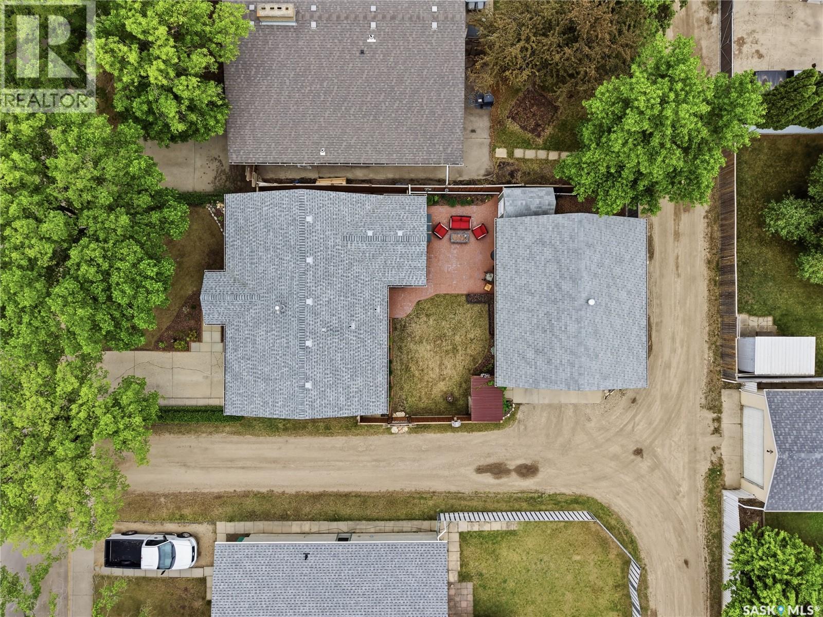 328 Carleton DRIVE — photo 52