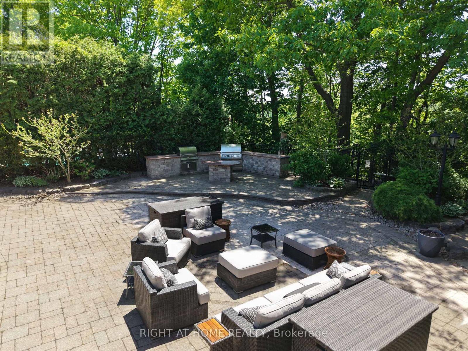 2428 OLD CARRIAGE ROAD - 10