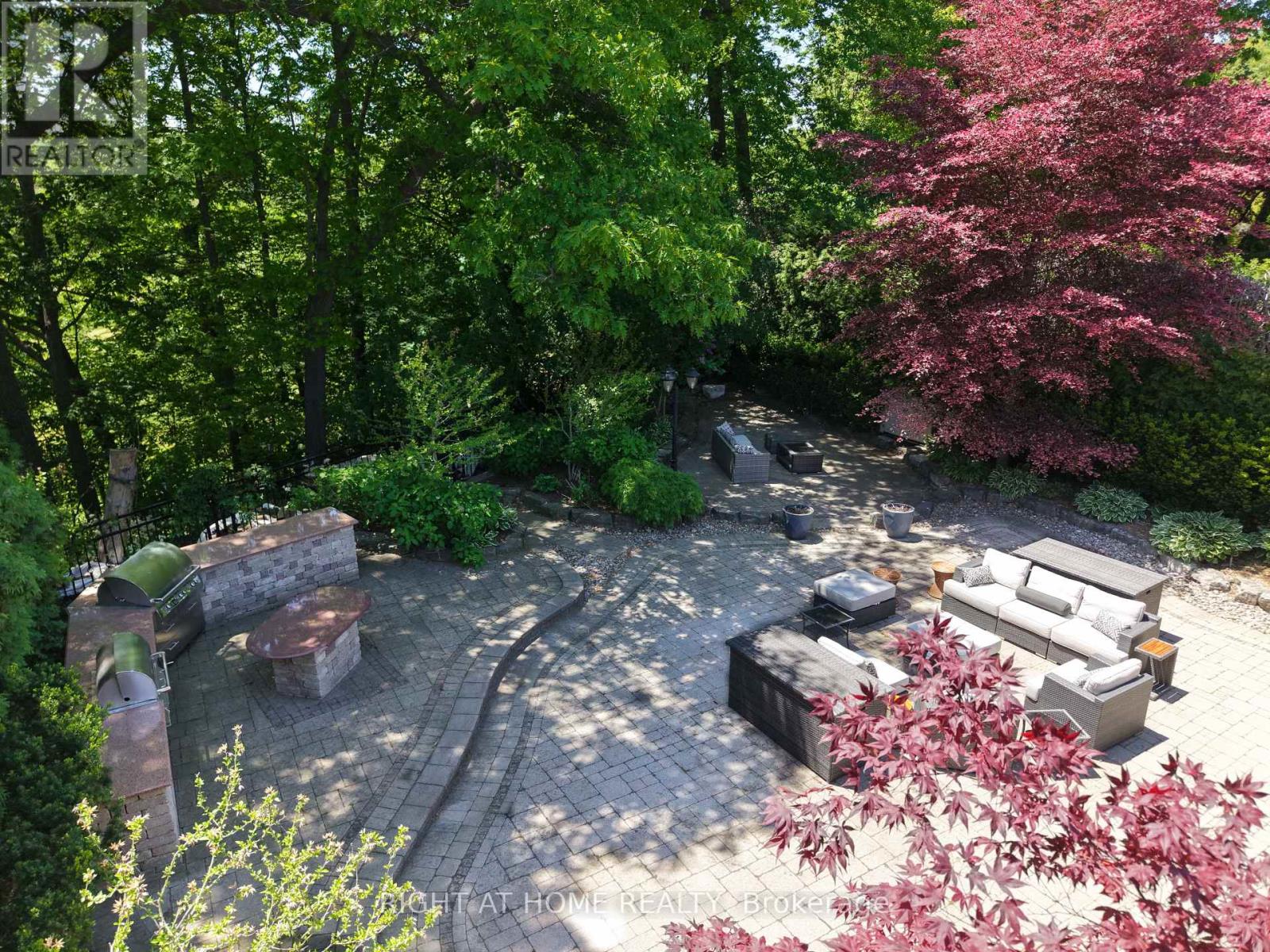 2428 OLD CARRIAGE ROAD - 12