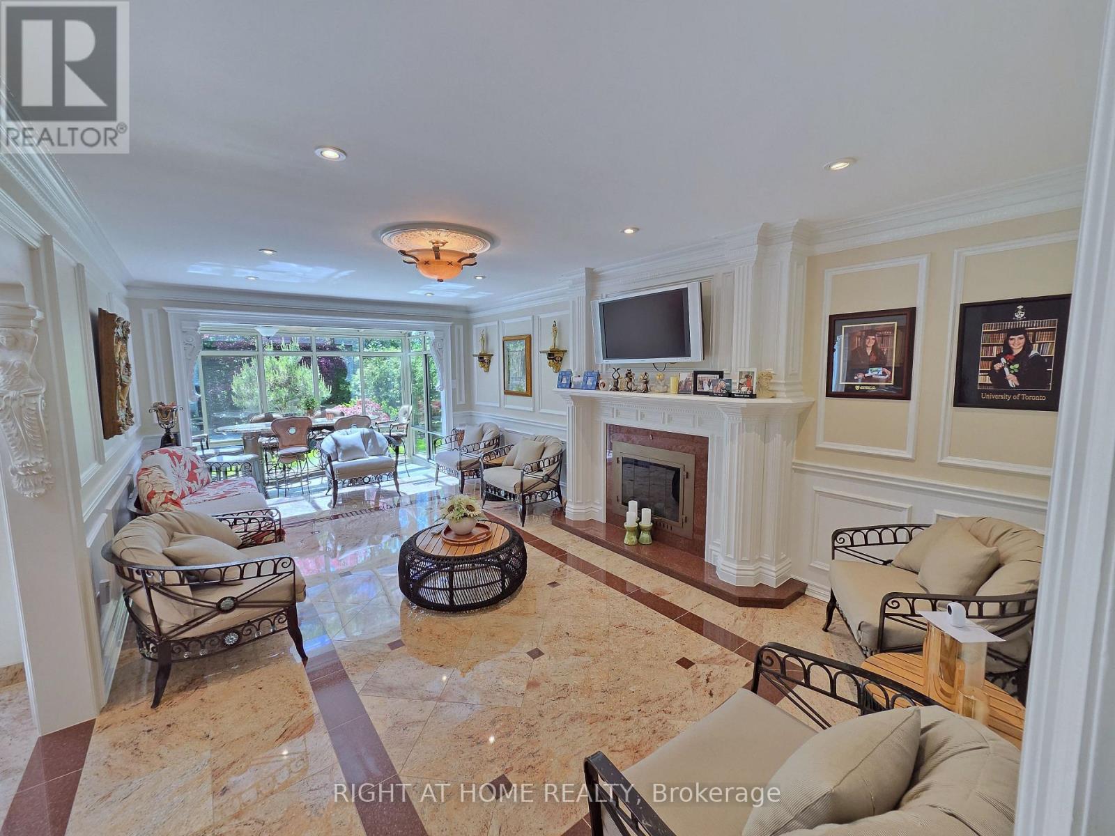 2428 OLD CARRIAGE ROAD - 14