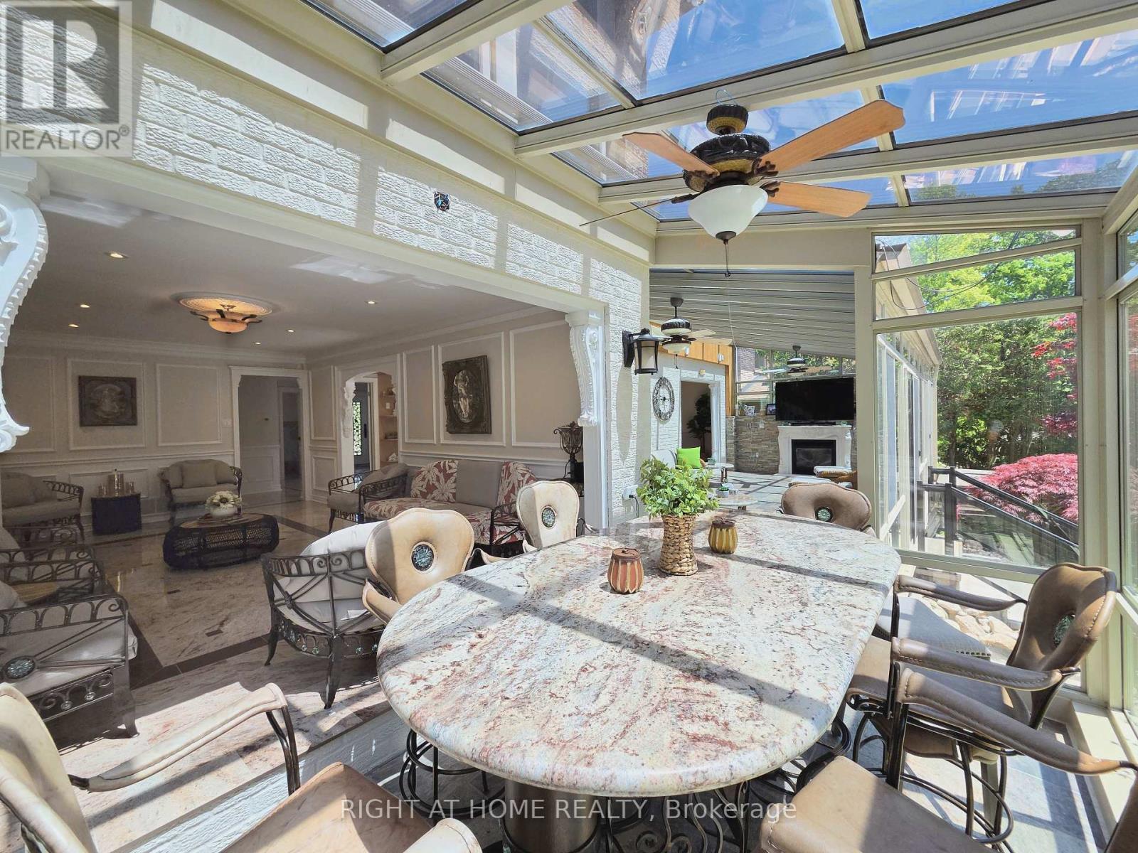 2428 OLD CARRIAGE ROAD - 17
