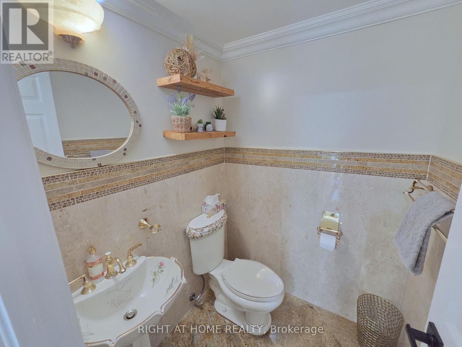 2428 OLD CARRIAGE ROAD - 22