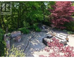 2428 Old Carriage Road, Mississauga, ON L5C3G4 Photo 12