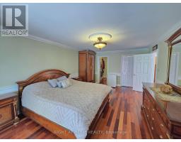 2428 Old Carriage Road, Mississauga, ON L5C3G4 Photo 25