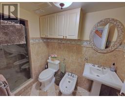 2428 Old Carriage Road, Mississauga, ON L5C3G4 Photo 36