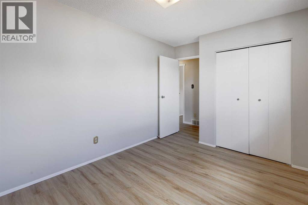 9 Maple Leaf Road - 14