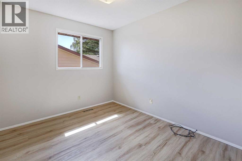 9 Maple Leaf Road - 15
