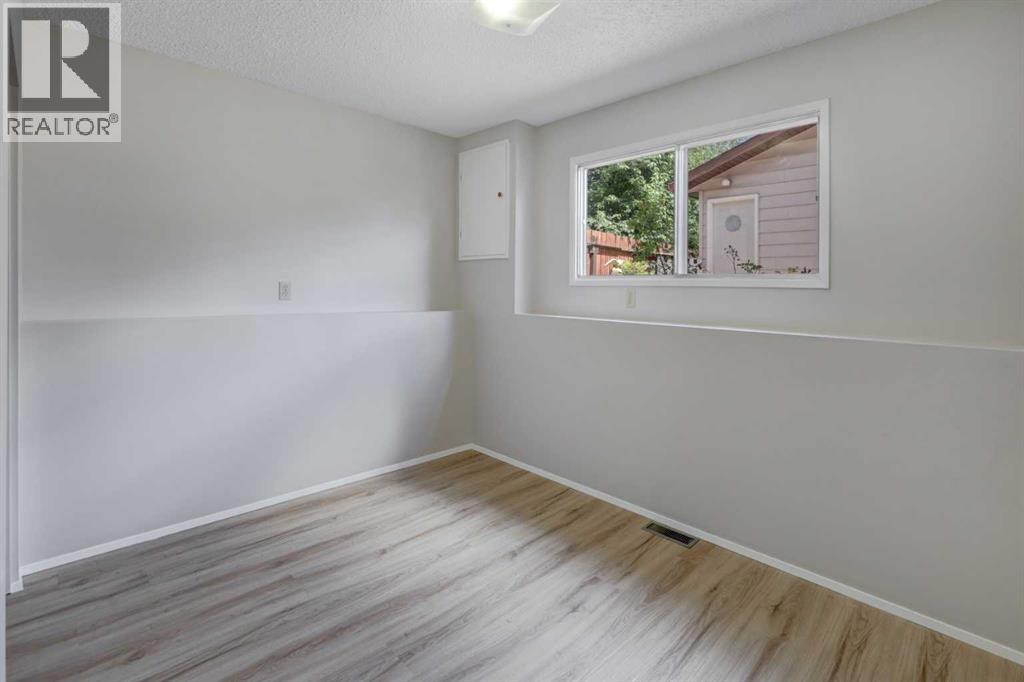 9 Maple Leaf Road - 21