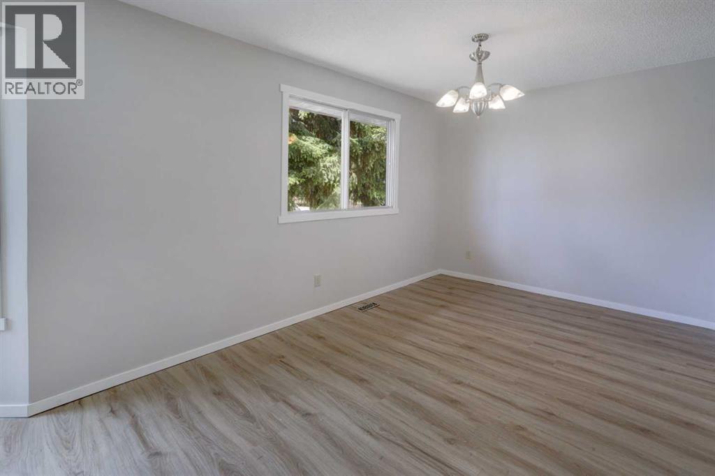 9 Maple Leaf Road - 6