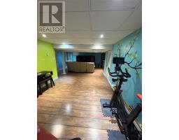 305 Gilbert Avenue thumbnail 16