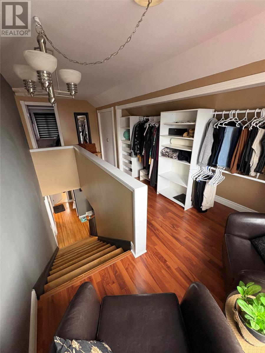 305 Gilbert Avenue - 11