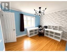 305 Gilbert Avenue thumbnail 7