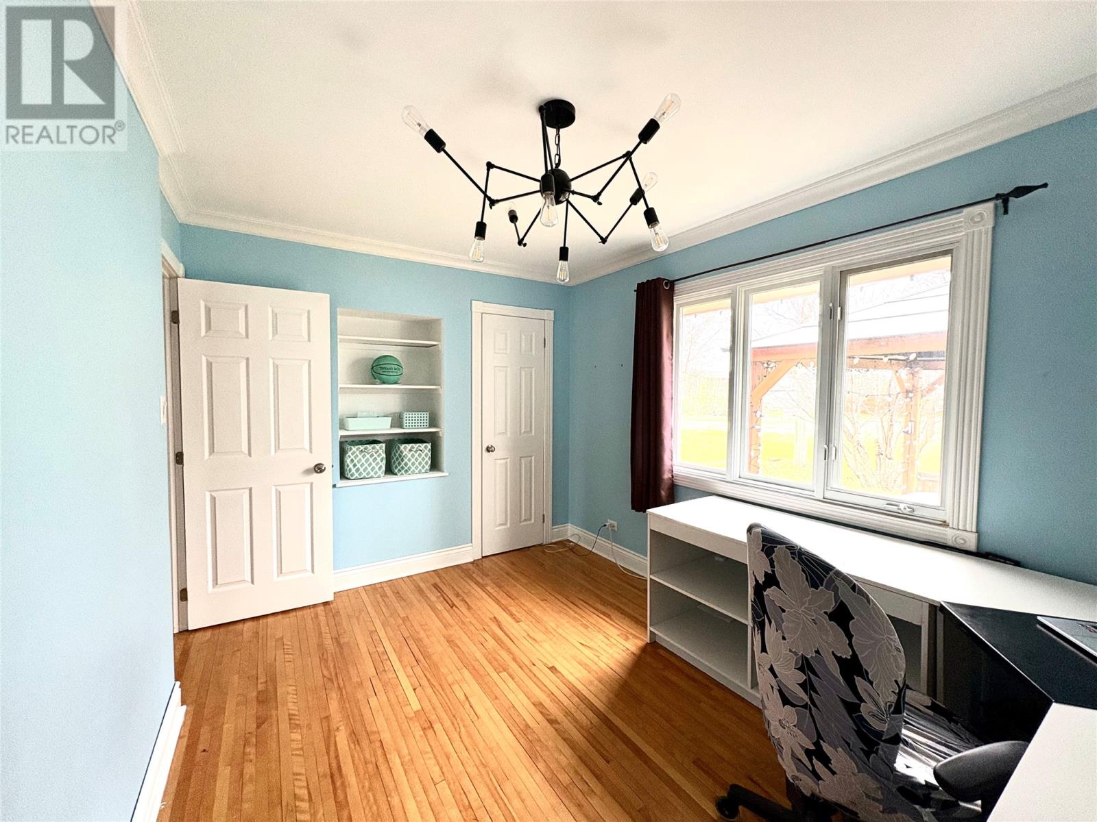 305 Gilbert Avenue - 6