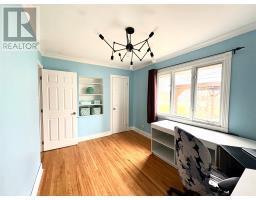 305 Gilbert Avenue thumbnail 6