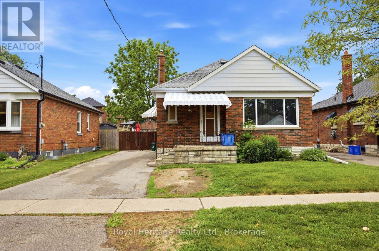 96 OAKES AVENUE - 2