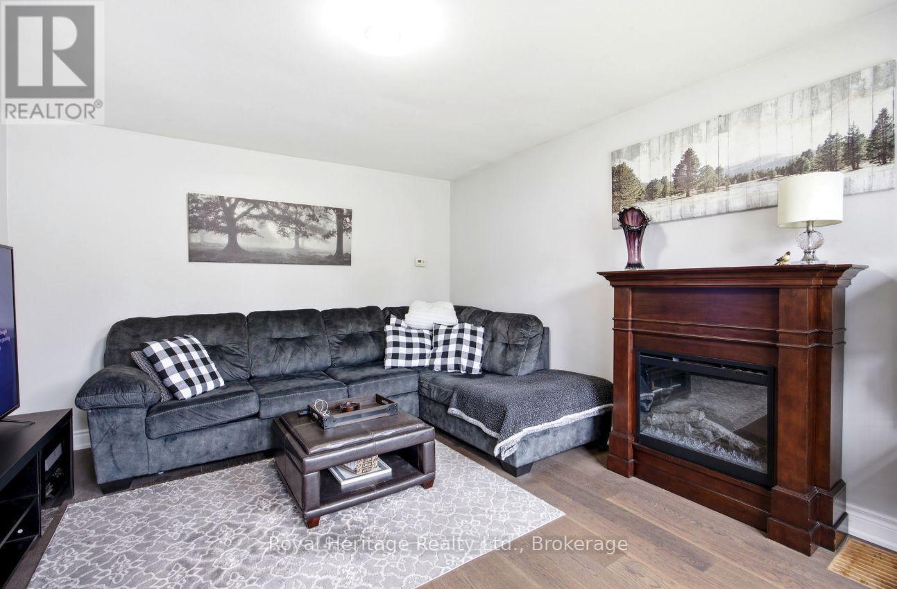 96 OAKES AVENUE - 5