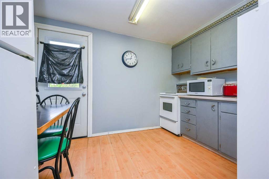 10112 104 Avenue SW — photo 10