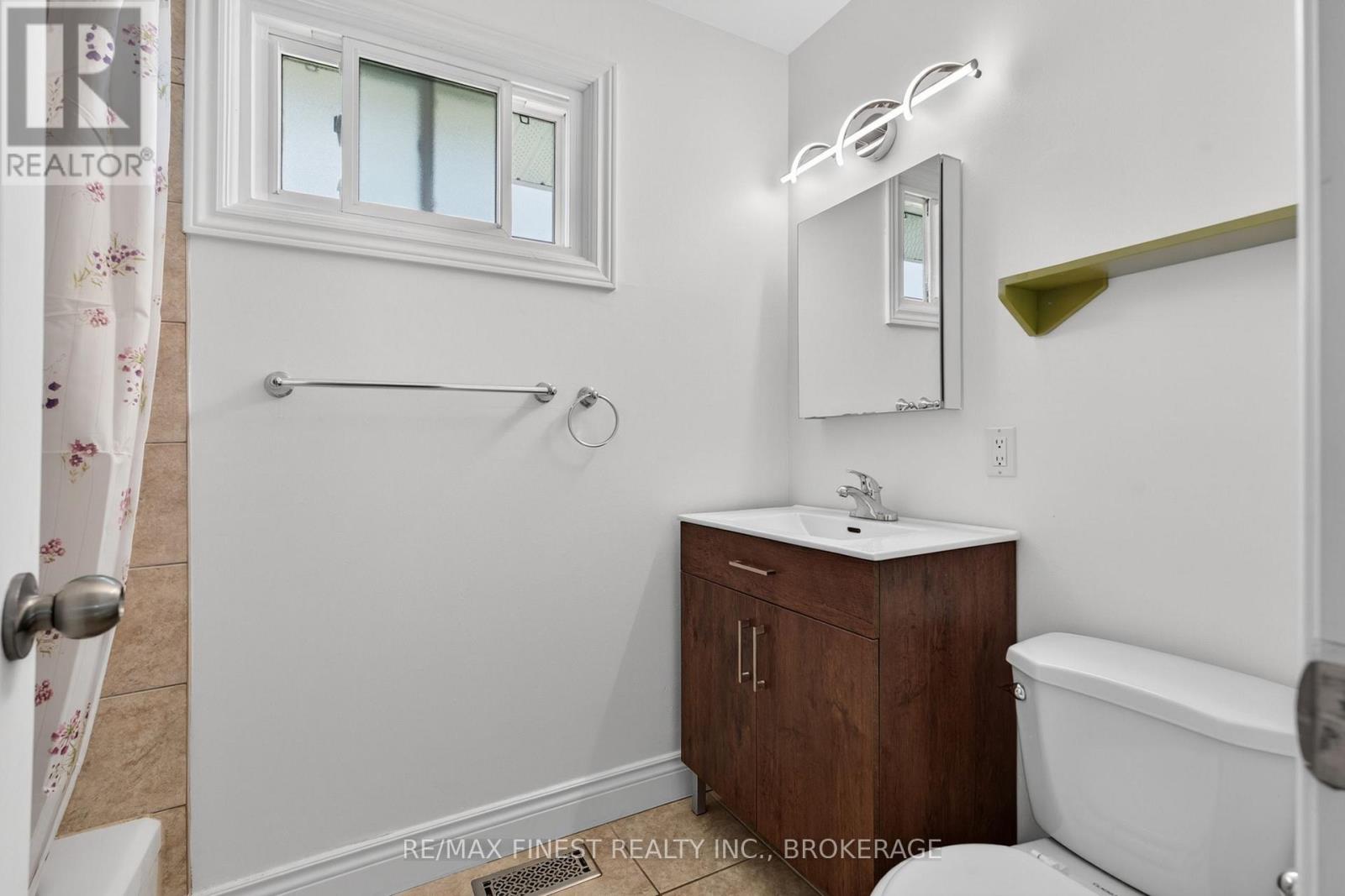 27 ASBURY ROAD - 18