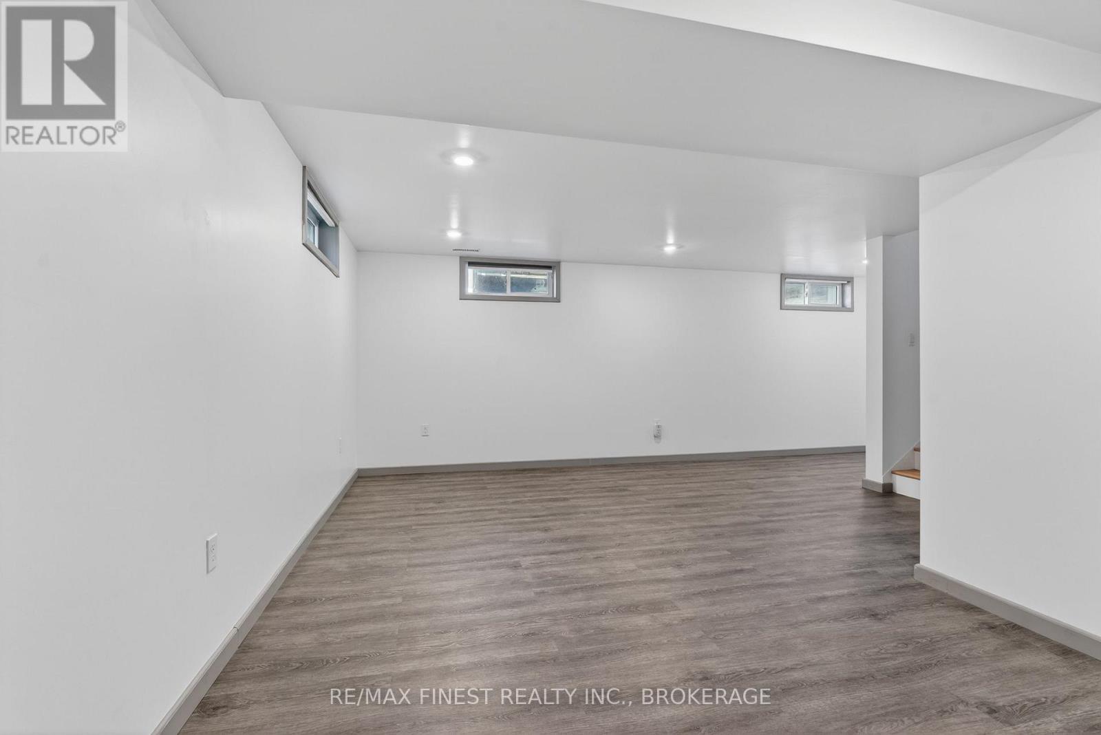 27 ASBURY ROAD - 24