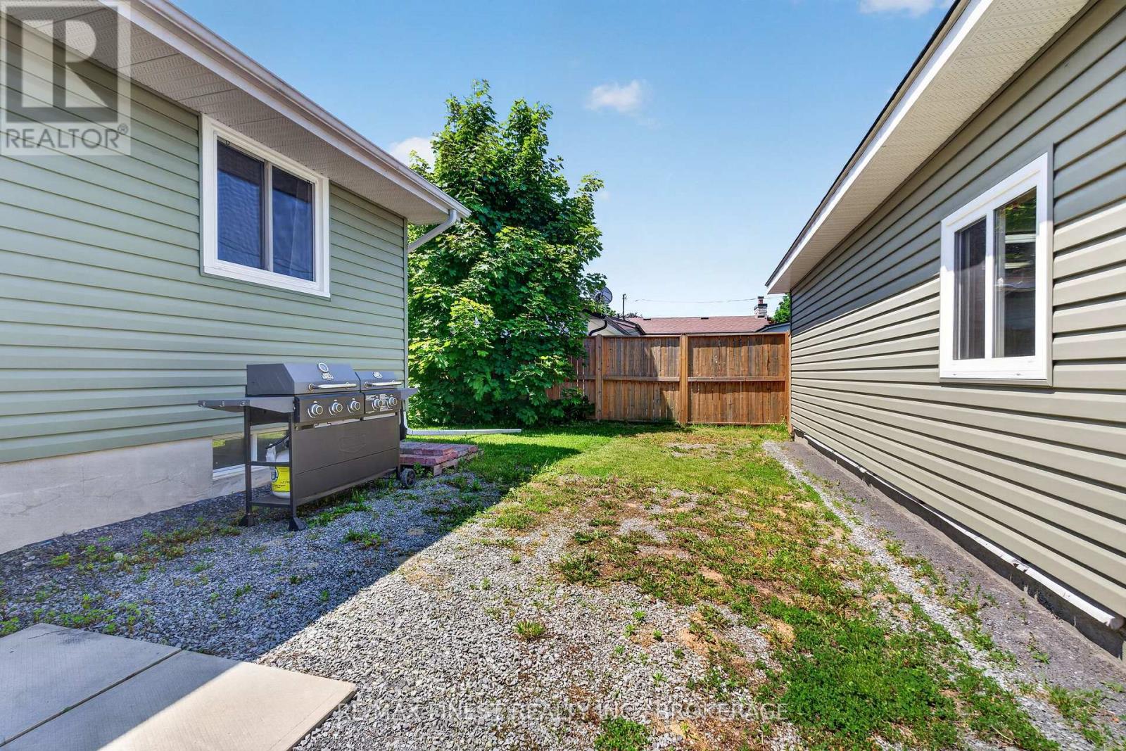 27 ASBURY ROAD - 35